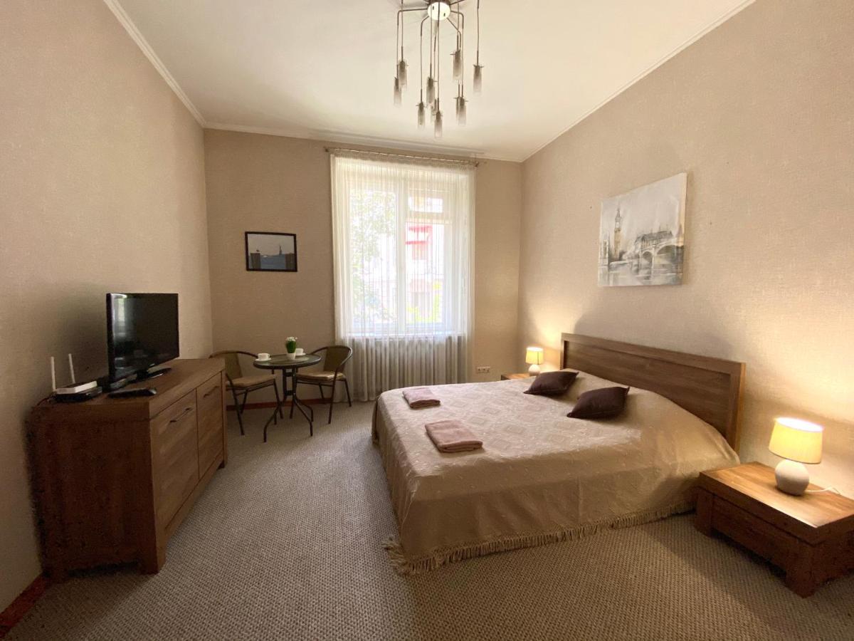 Family Apartment Lviv Eksteriør bilde