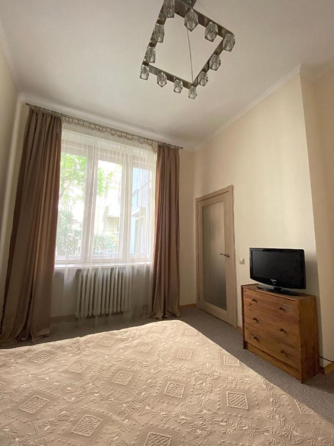 Family Apartment Lviv Eksteriør bilde